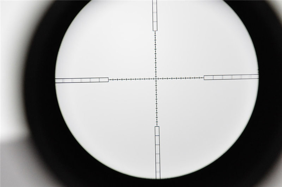 Illuminated Glass Reticle Lingkup Berburu Jarak Jauh 1/2MOA 1-4x24IR Untuk AR15
